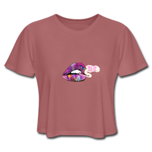 Load image into Gallery viewer, Women's Cropped T-Shirt - mauve