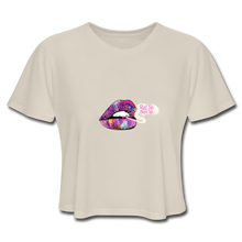 Load image into Gallery viewer, Women's Cropped T-Shirt - dust